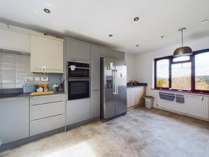 Kitchen- click for photo gallery